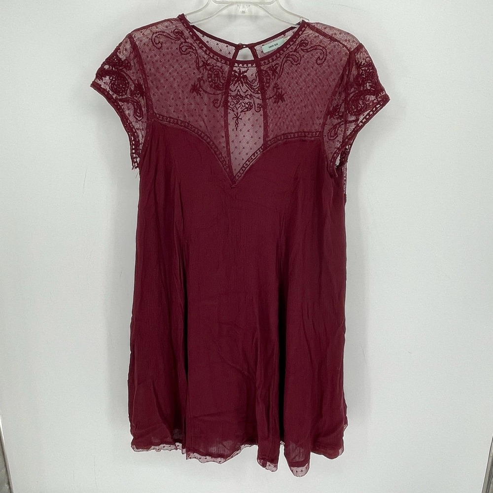 Kimchi Blue Women's Maroon Lace Embroidered Mesh Overlay Lily Mini Dress Size L